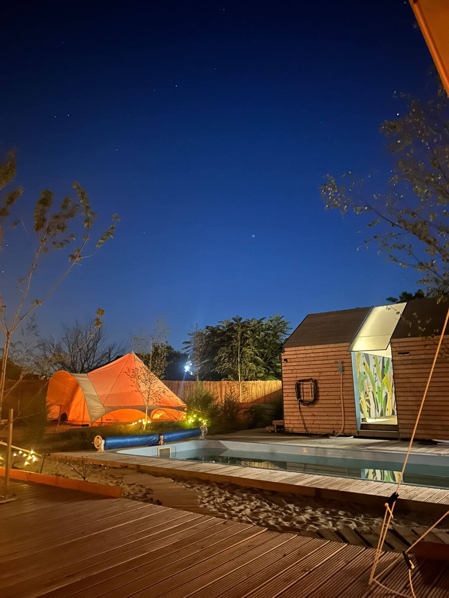 Amurg glamping & pool